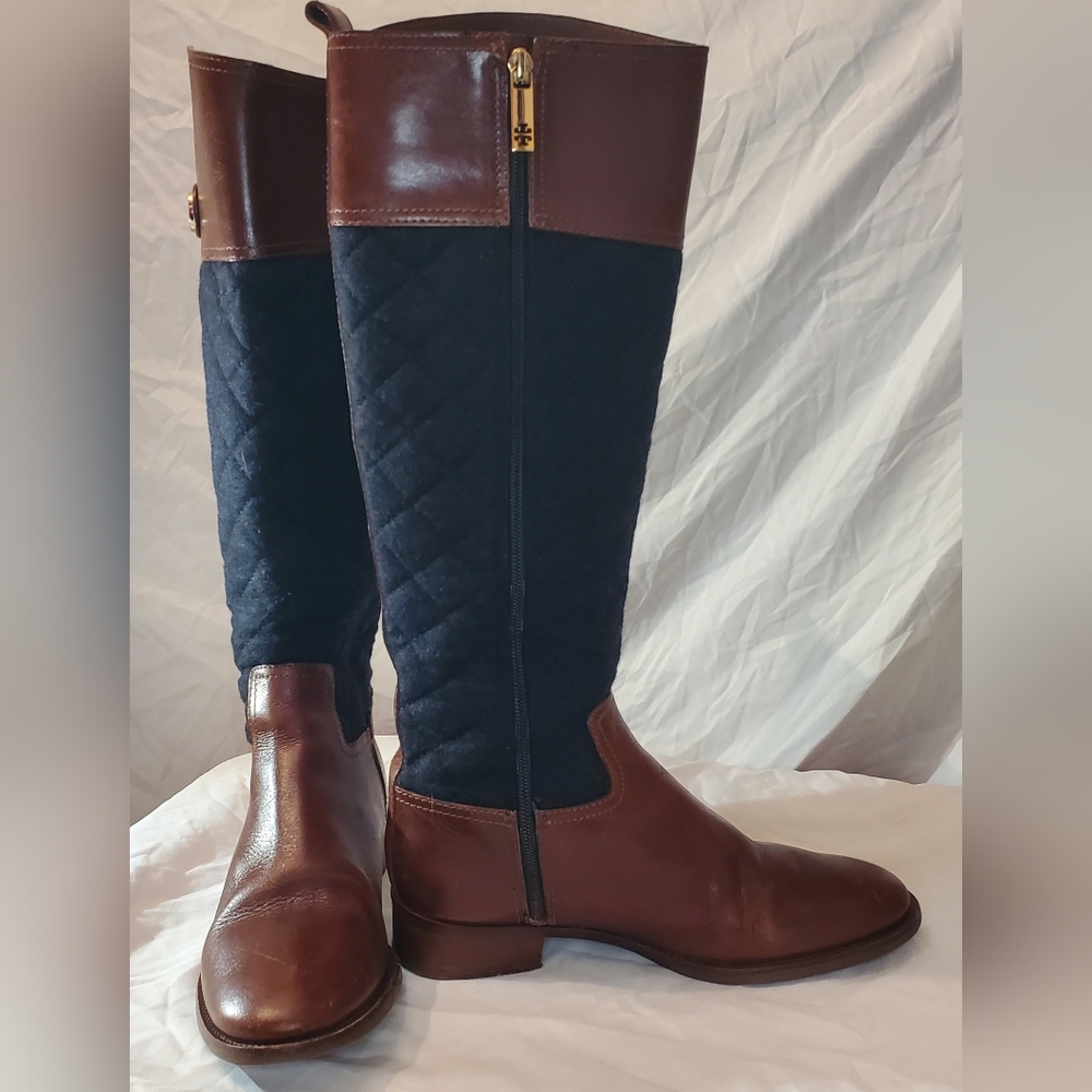 Tory burch tall quilted riding boots size 8 navy and chestnut brown